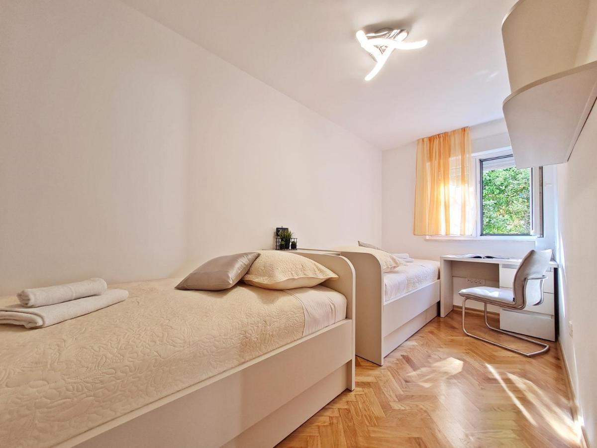 Split City Apartment Rosemary Экстерьер фото