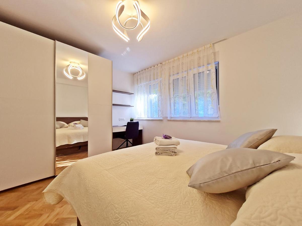 Split City Apartment Rosemary Экстерьер фото