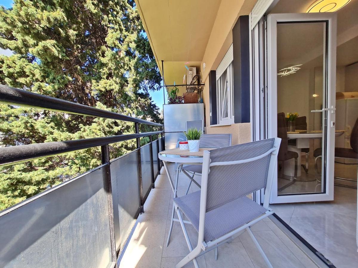 Split City Apartment Rosemary Экстерьер фото