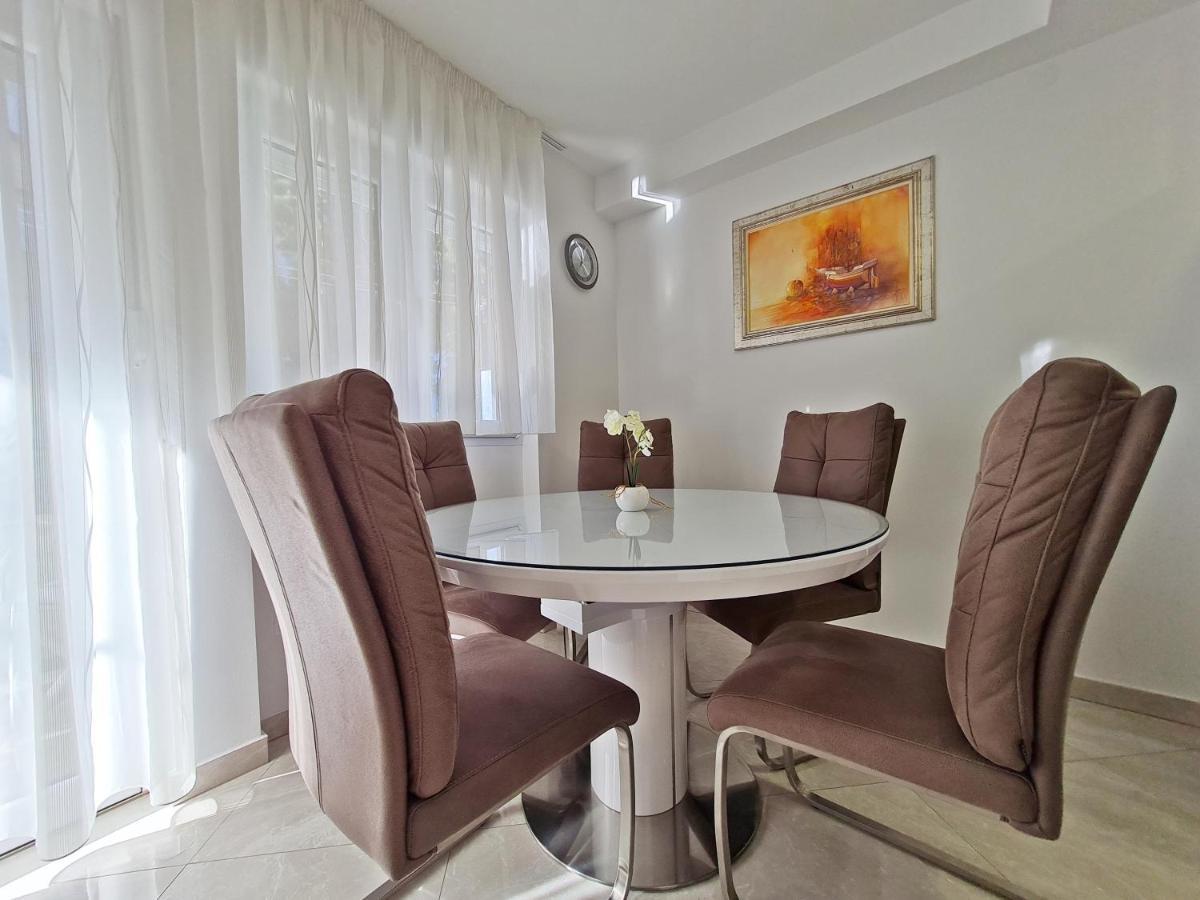 Split City Apartment Rosemary Экстерьер фото