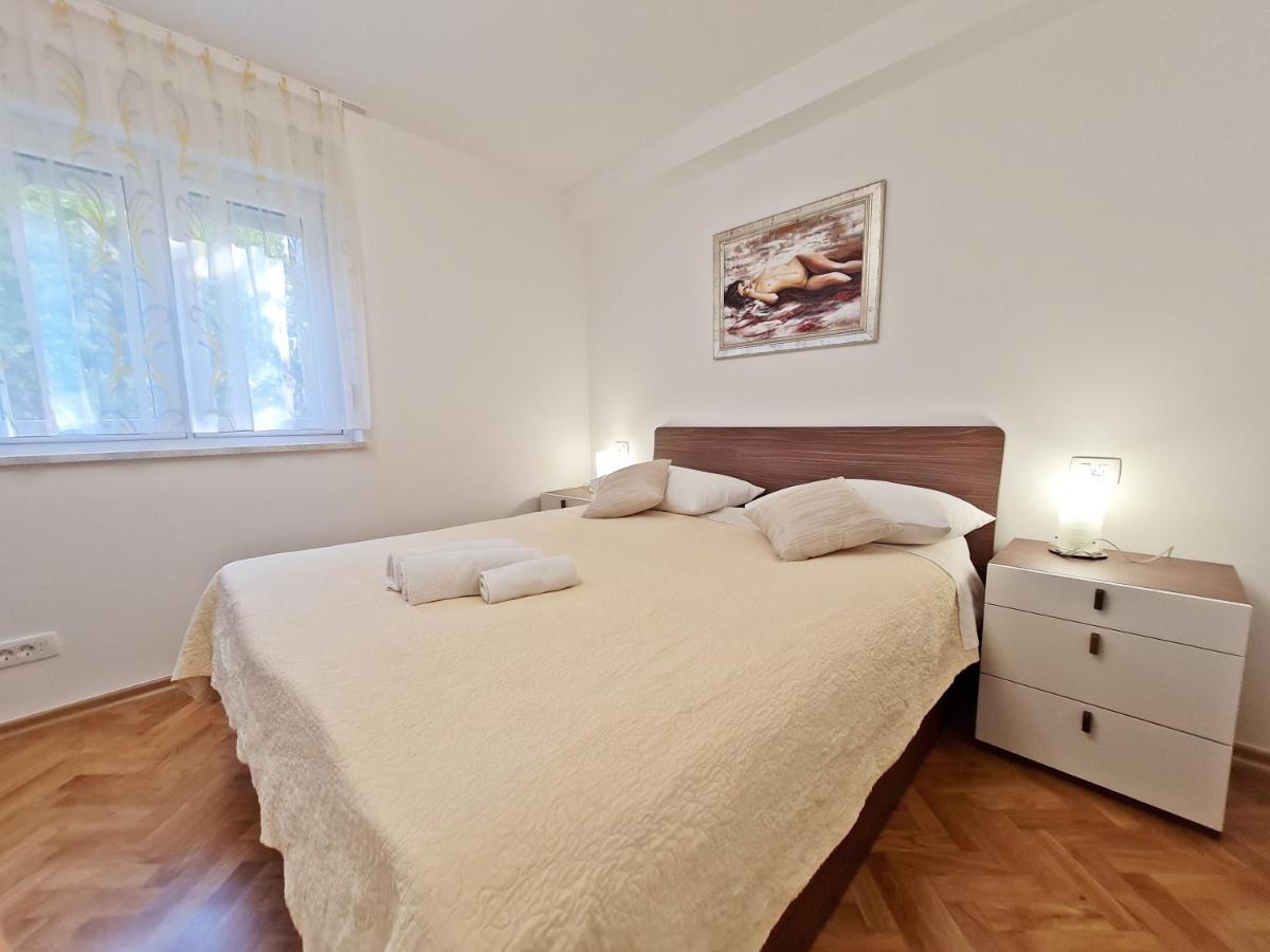 Split City Apartment Rosemary Экстерьер фото